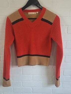 Marni X Uniqlo Orange V-Neck Knit Sweater with Tan Accents